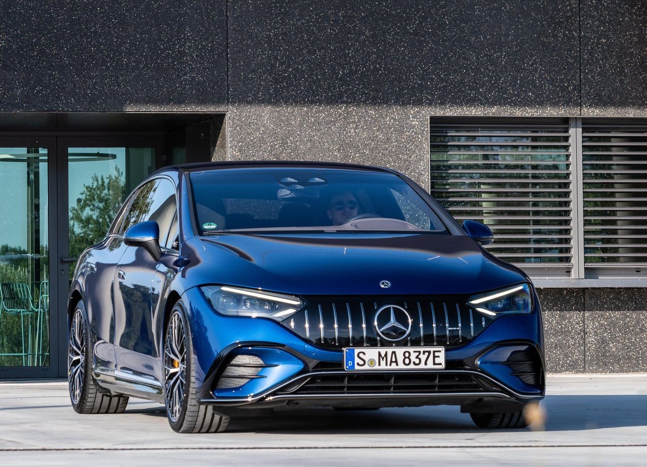 2023 - MERCEDES-AMG EQE 53, foto 16