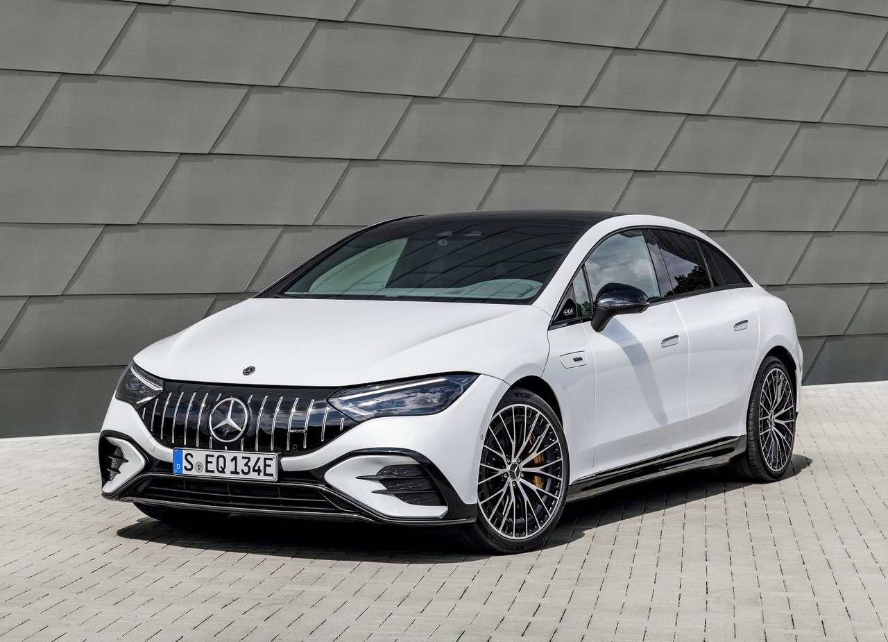 2023 - MERCEDES-AMG EQE 53, foto 21