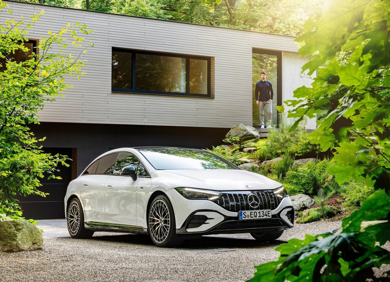 2023 - MERCEDES-AMG EQE 53, foto 23