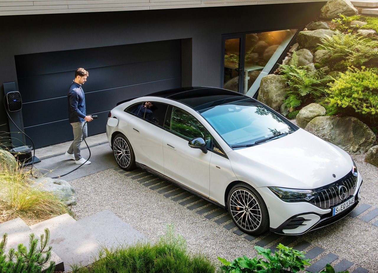 2023 - MERCEDES-AMG EQE 53, foto 25