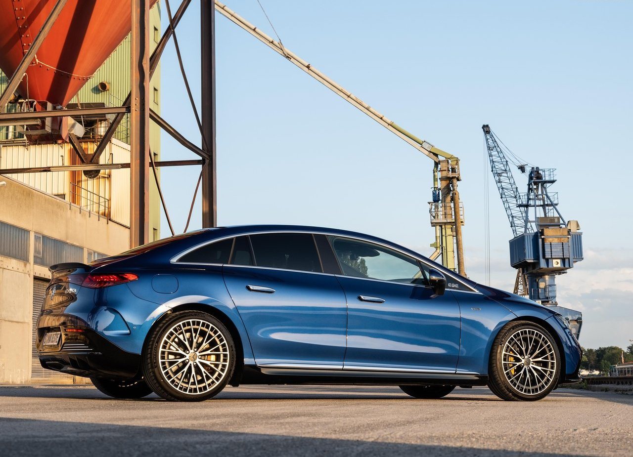 2023 - MERCEDES-AMG EQE 53, foto 65