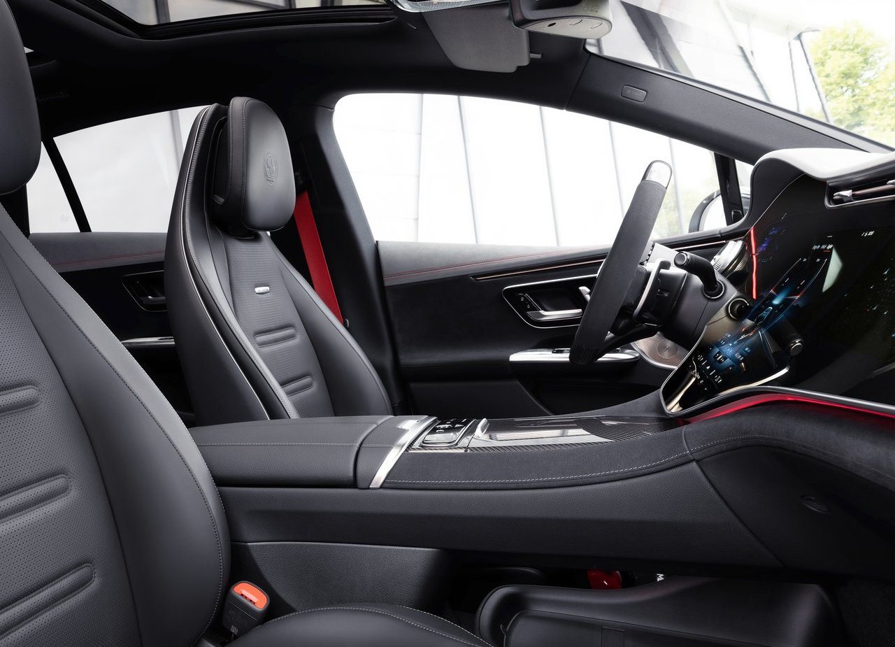 2023 - MERCEDES-AMG EQE 53, foto 98
