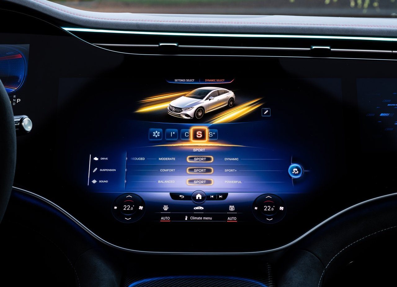 2023 - MERCEDES-AMG EQE 53, foto 115