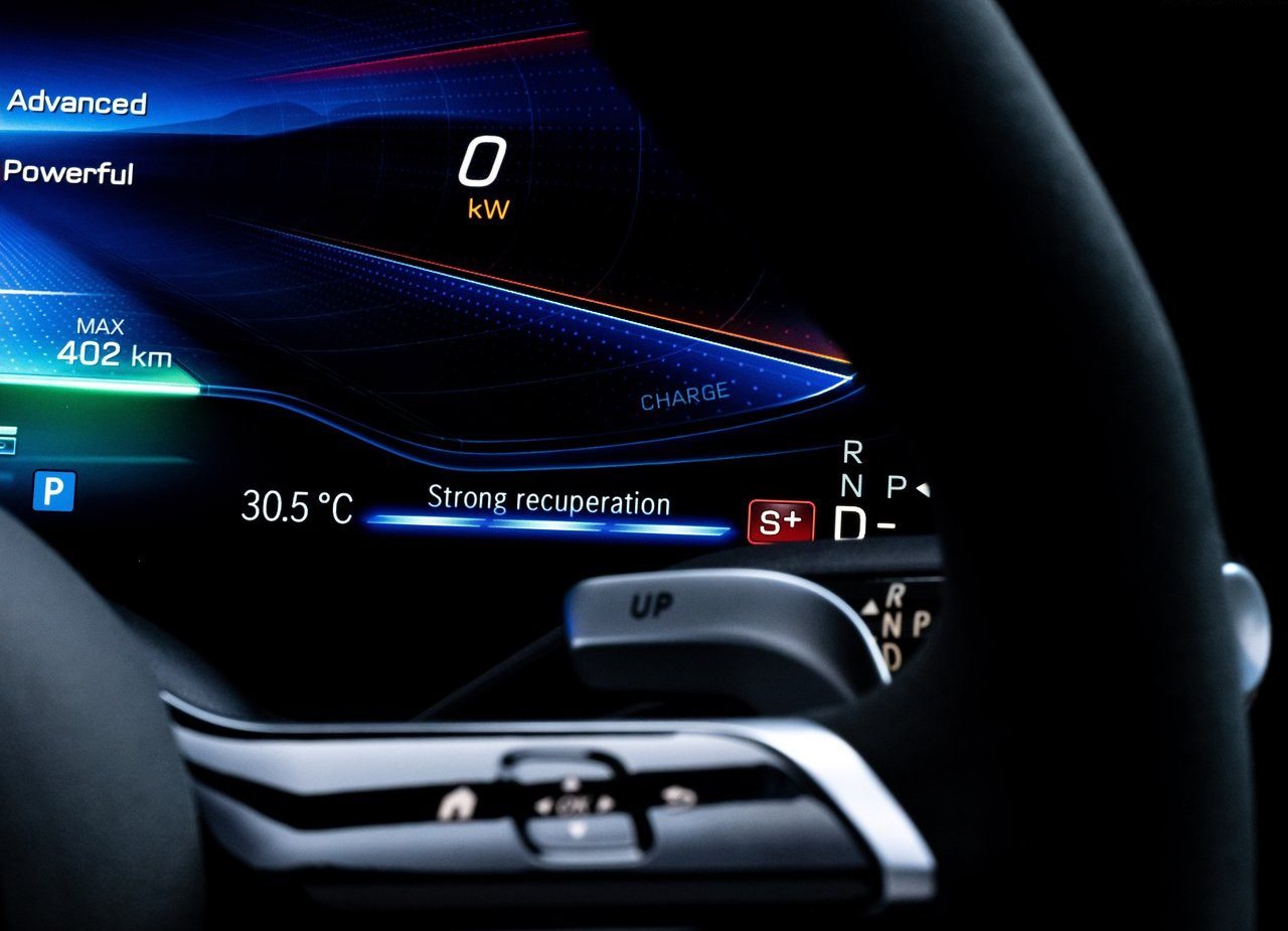 2023 - MERCEDES-AMG EQE 53, foto 125