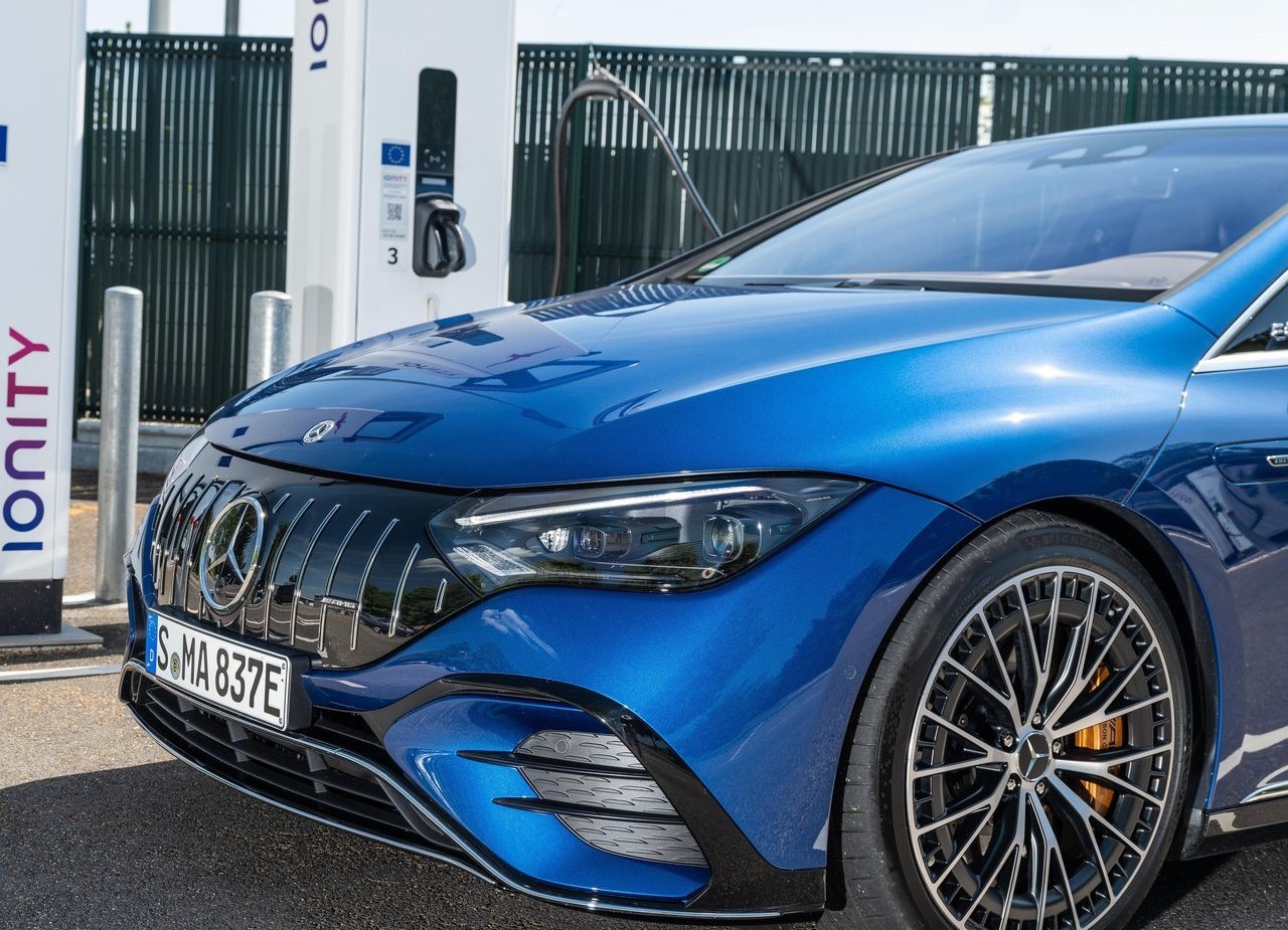 2023 - MERCEDES-AMG EQE 53, foto 135