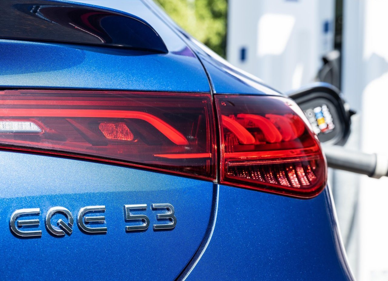2023 - MERCEDES-AMG EQE 53, foto 142