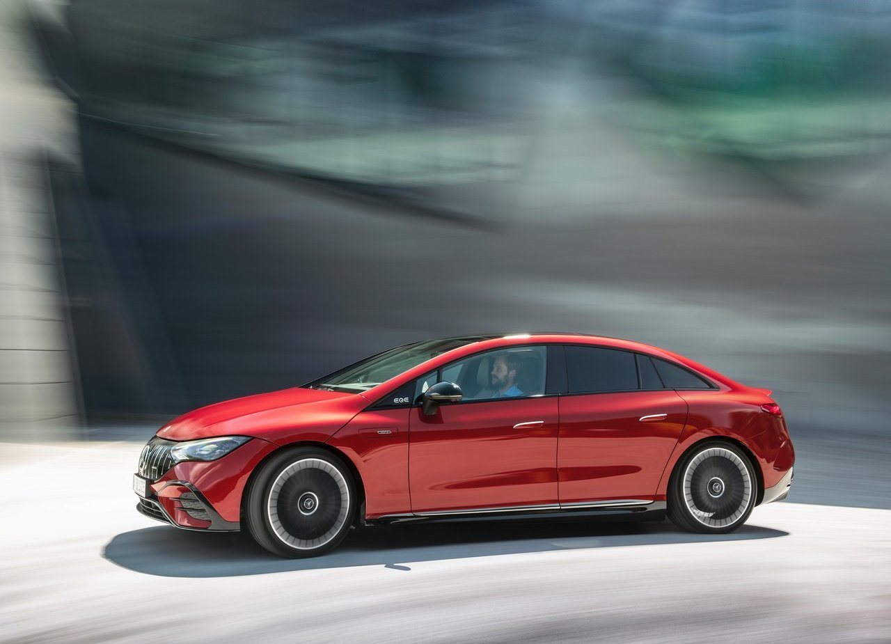 2023 - MERCEDES-AMG EQE 43, foto 14