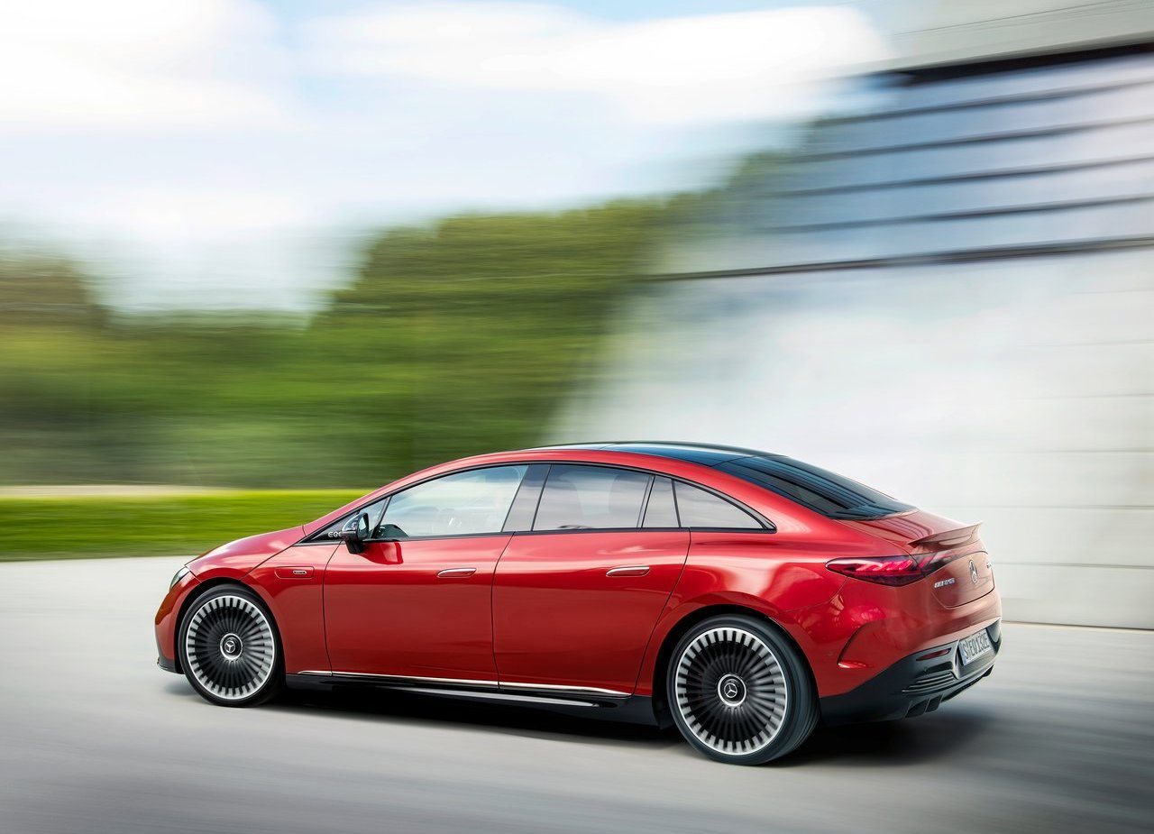 2023 - MERCEDES-AMG EQE 43, foto 21