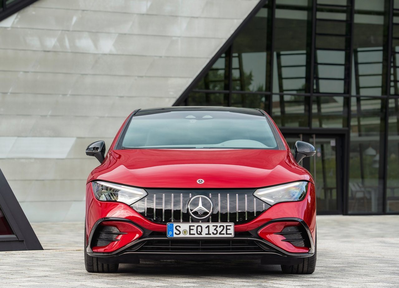 2023 - MERCEDES-AMG EQE 43, foto 22