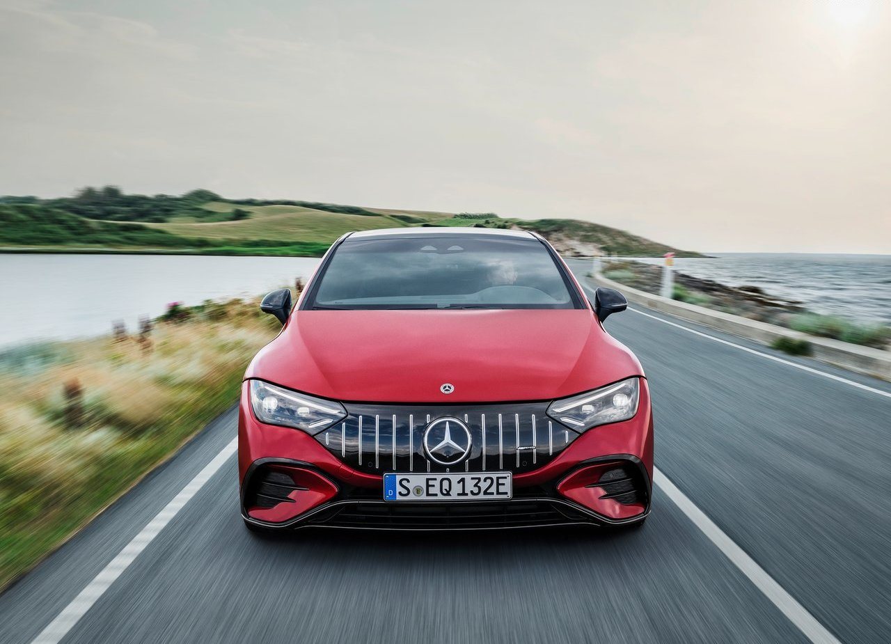 2023 - MERCEDES-AMG EQE 43, foto 23