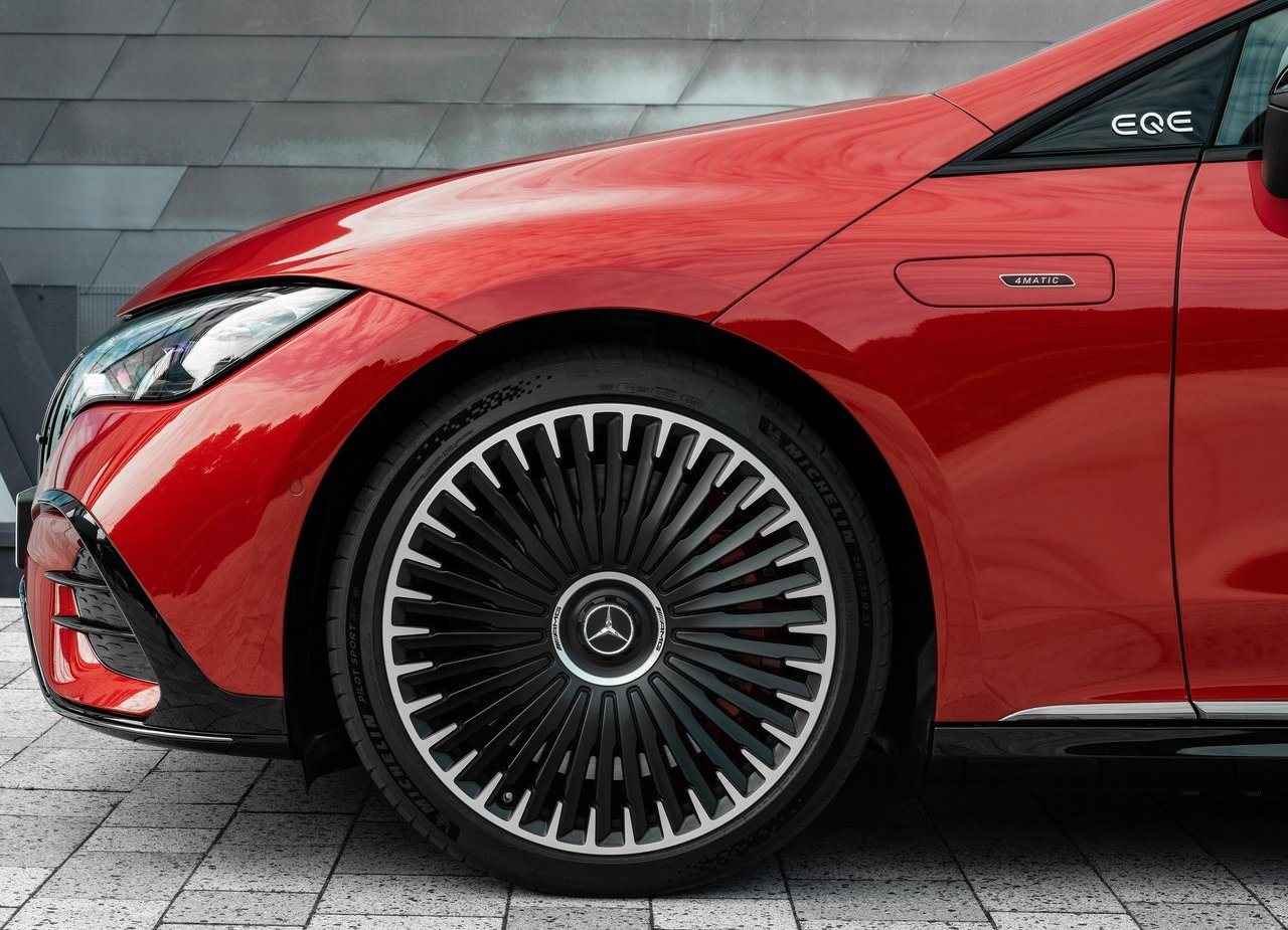 2023 - MERCEDES-AMG EQE 43, foto 33