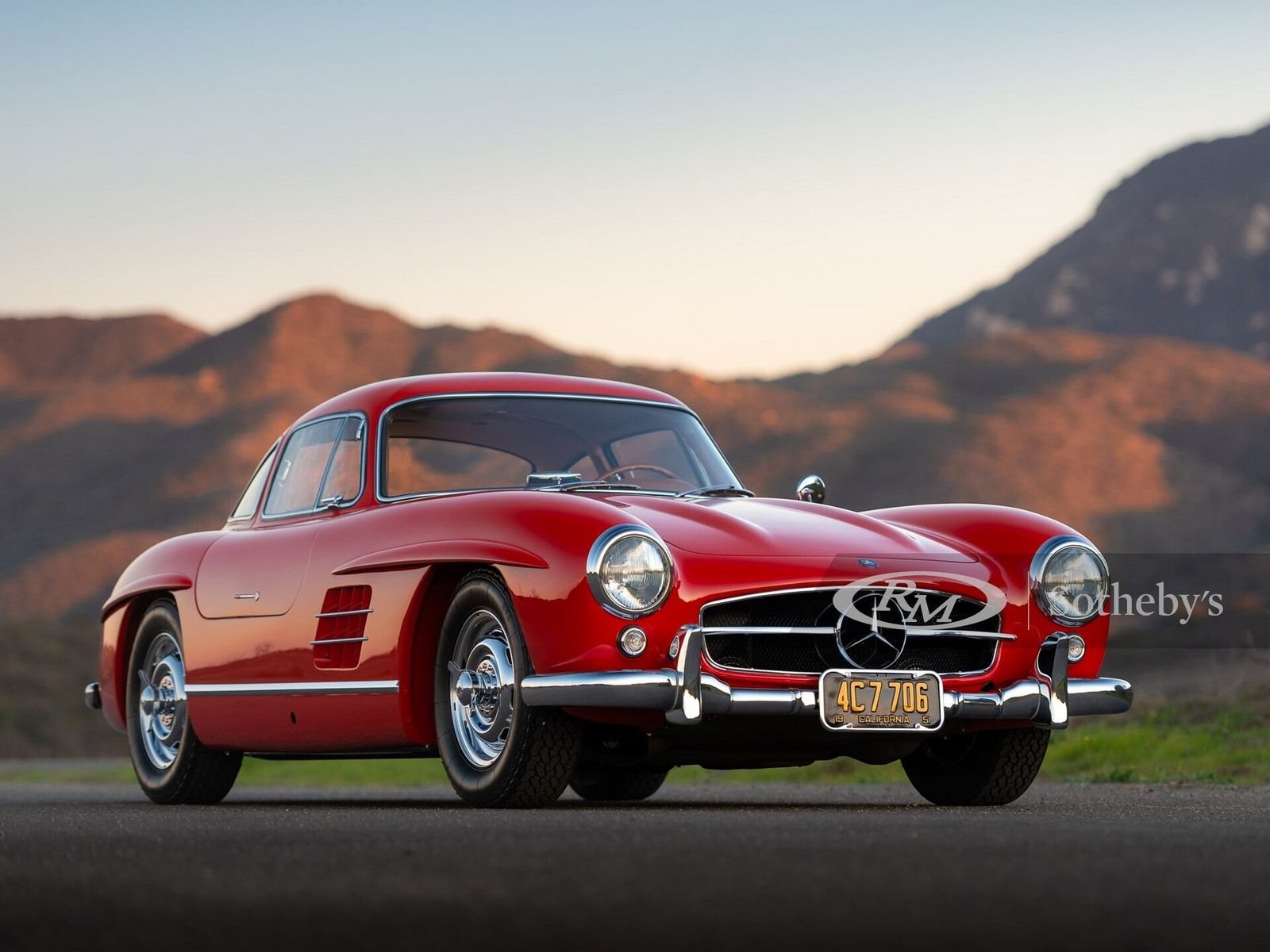1955 - MERCEDES-BENZ 300 SL GULLWING FIRE ENGINE RED, foto 8