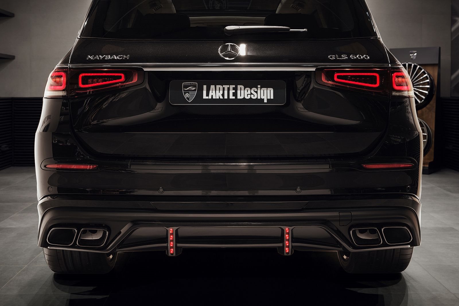 2022 - MERCEDES-MAYBACH GLS 600 BY LARTE DESIGN, foto 6