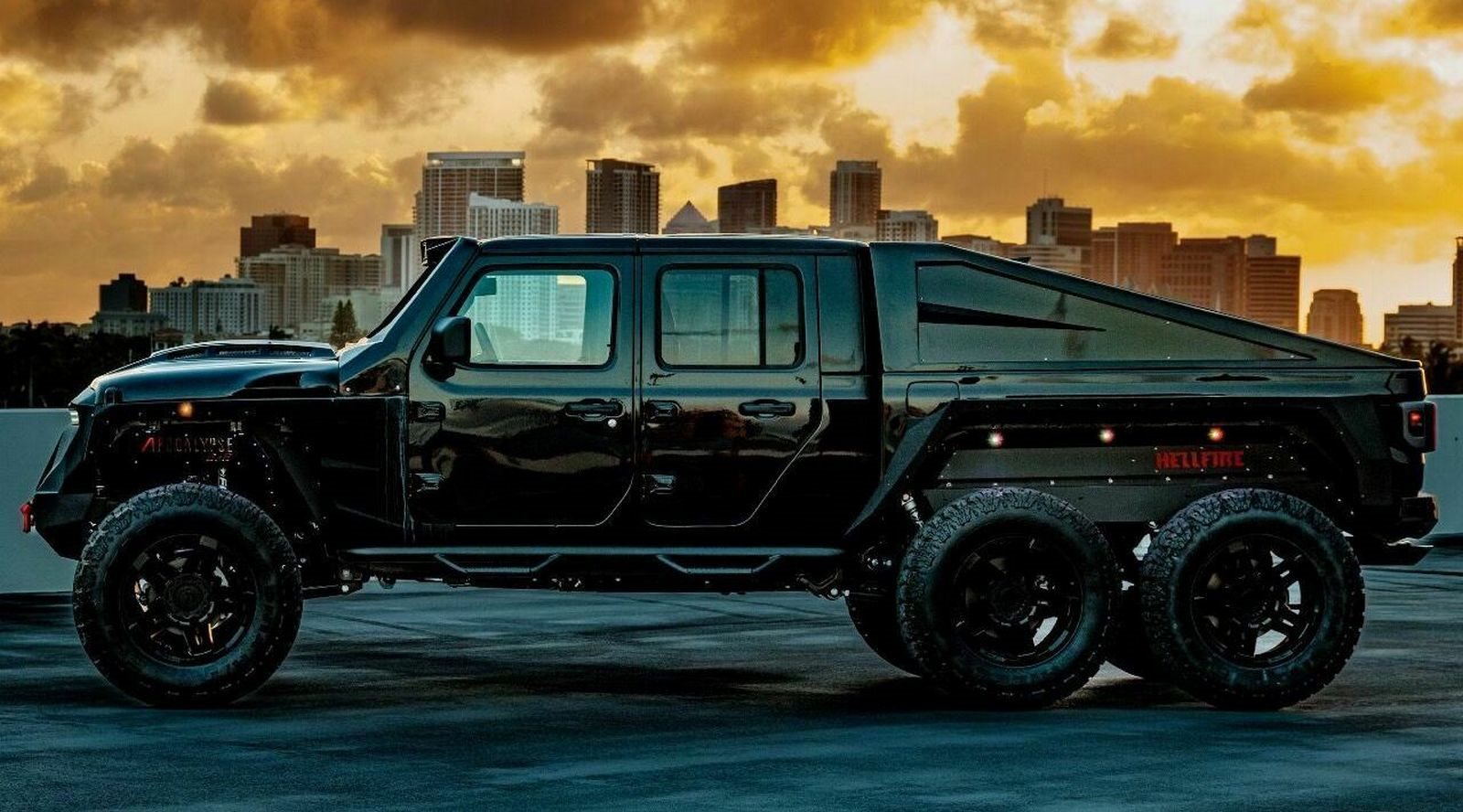2022 - JEEP GLADIATOR HELLFIRE 6X6 BY APOCALYPSE, foto 4