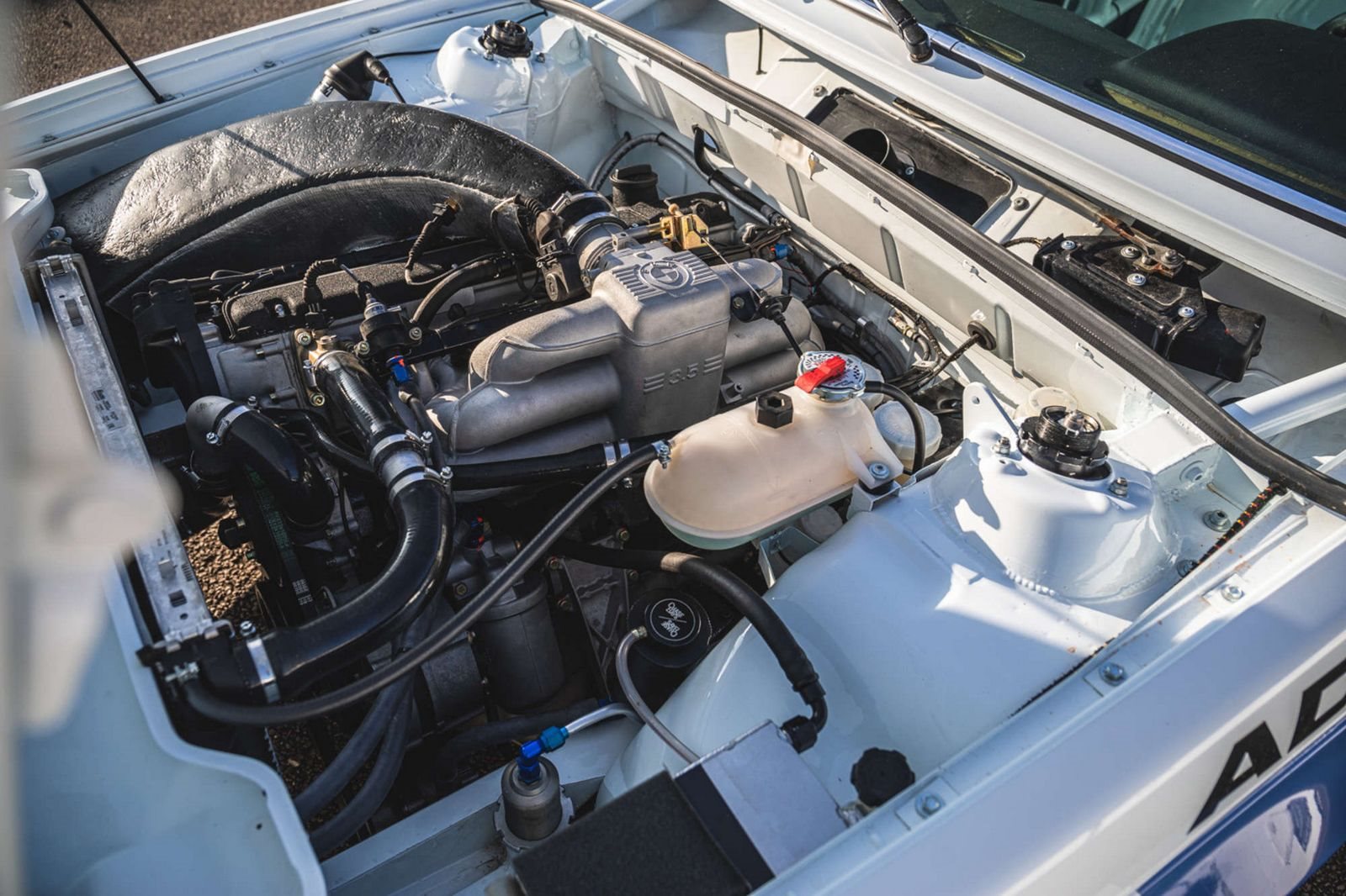 BMW 635CSi GROUP A, foto 21