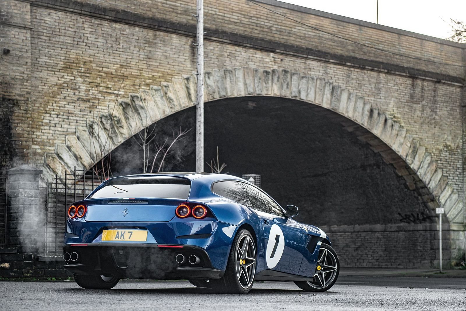 FERRARI GTC4 GRAND EDITION BY KAHN DESIGN, foto 3