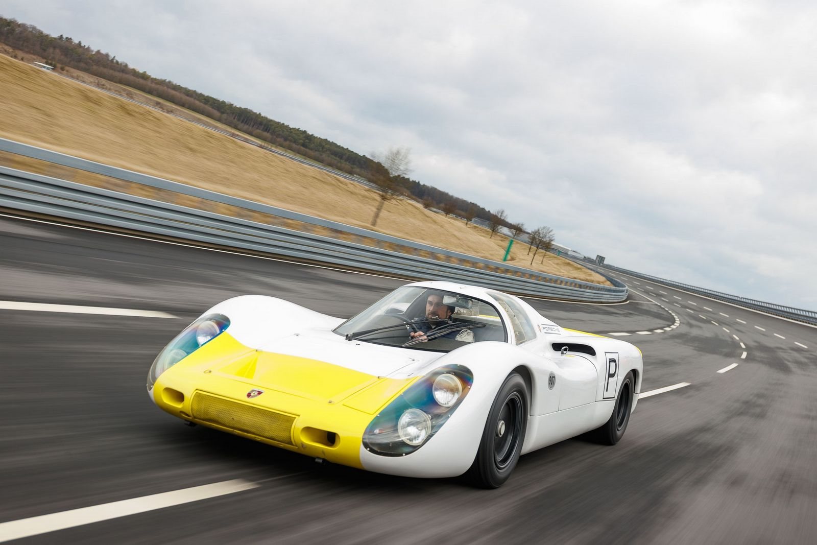 1968 - PORSCHE 907, foto 2