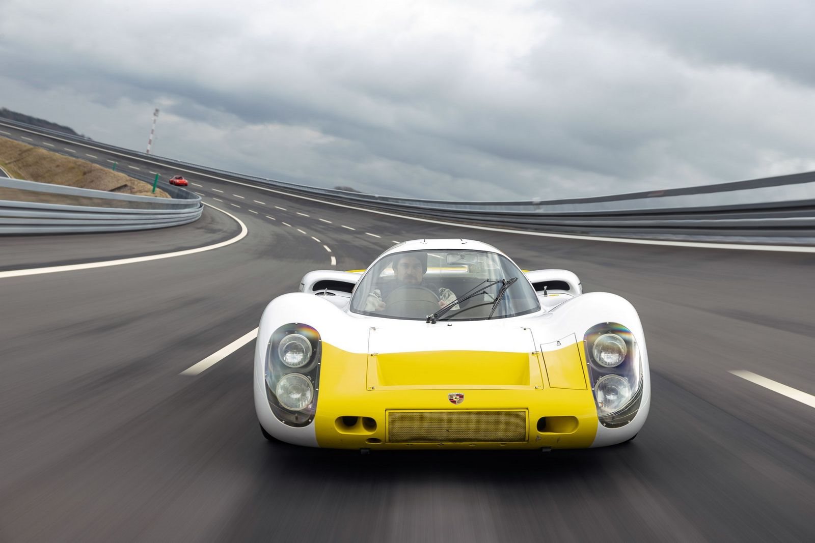 1968 - PORSCHE 907, foto 3