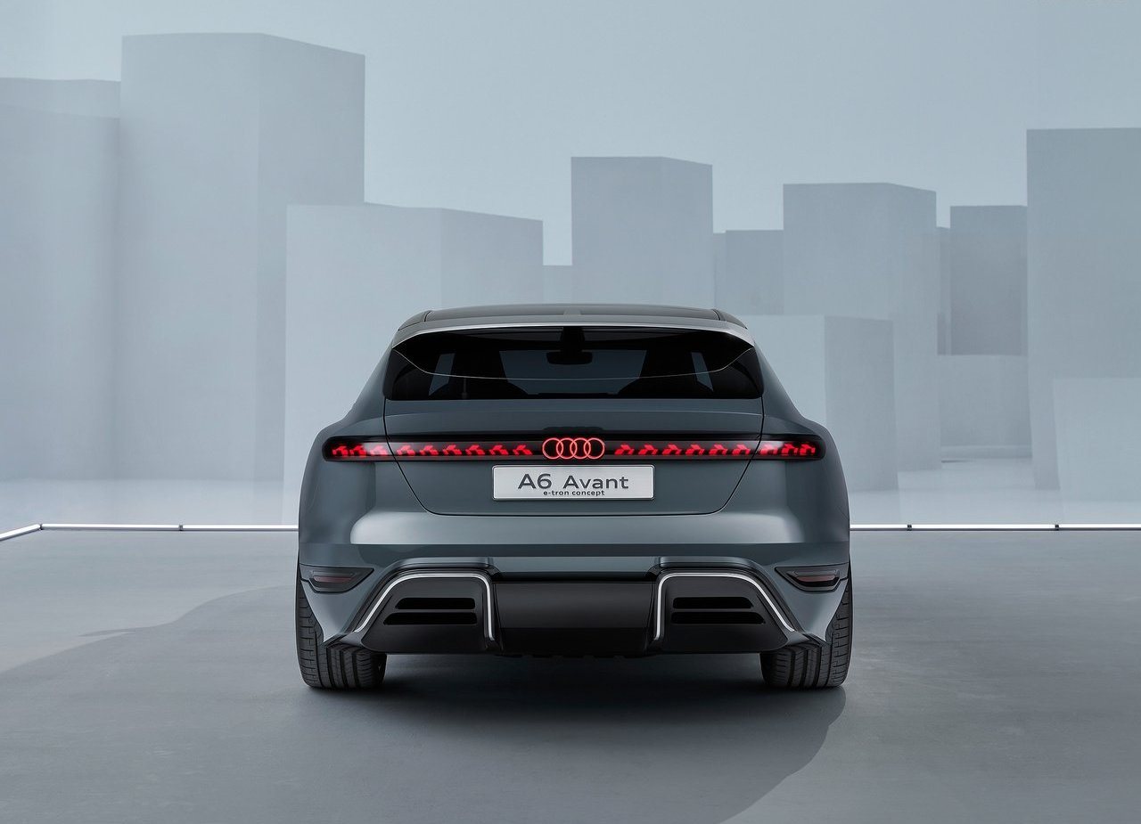 2022 - AUDI A6 AVANT E-TRON CONCEPT, foto 32