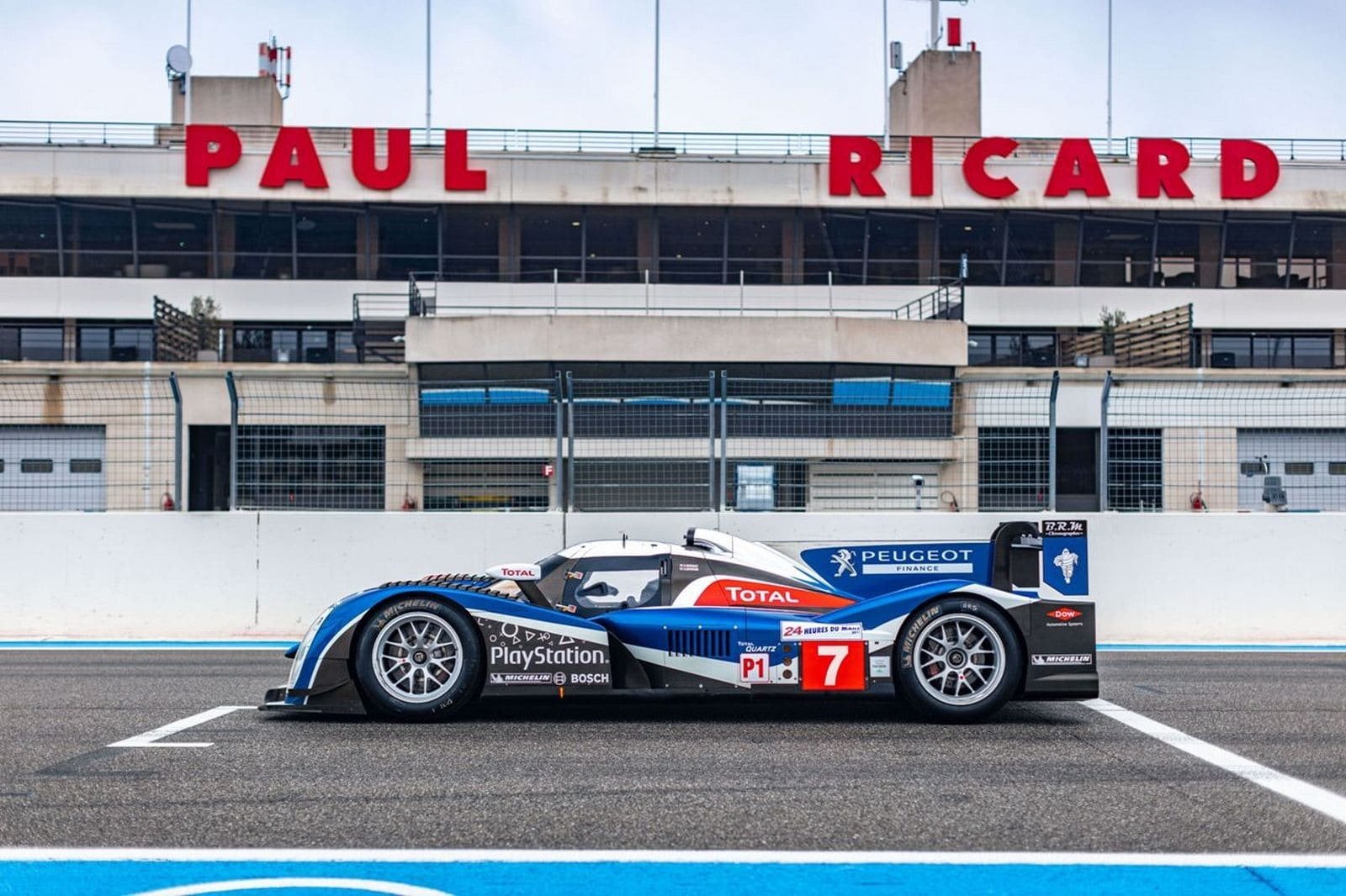 PEUGEOT 908 HDi V8, foto 3