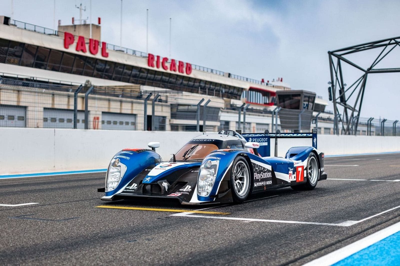 PEUGEOT 908 HDi V8, foto 4