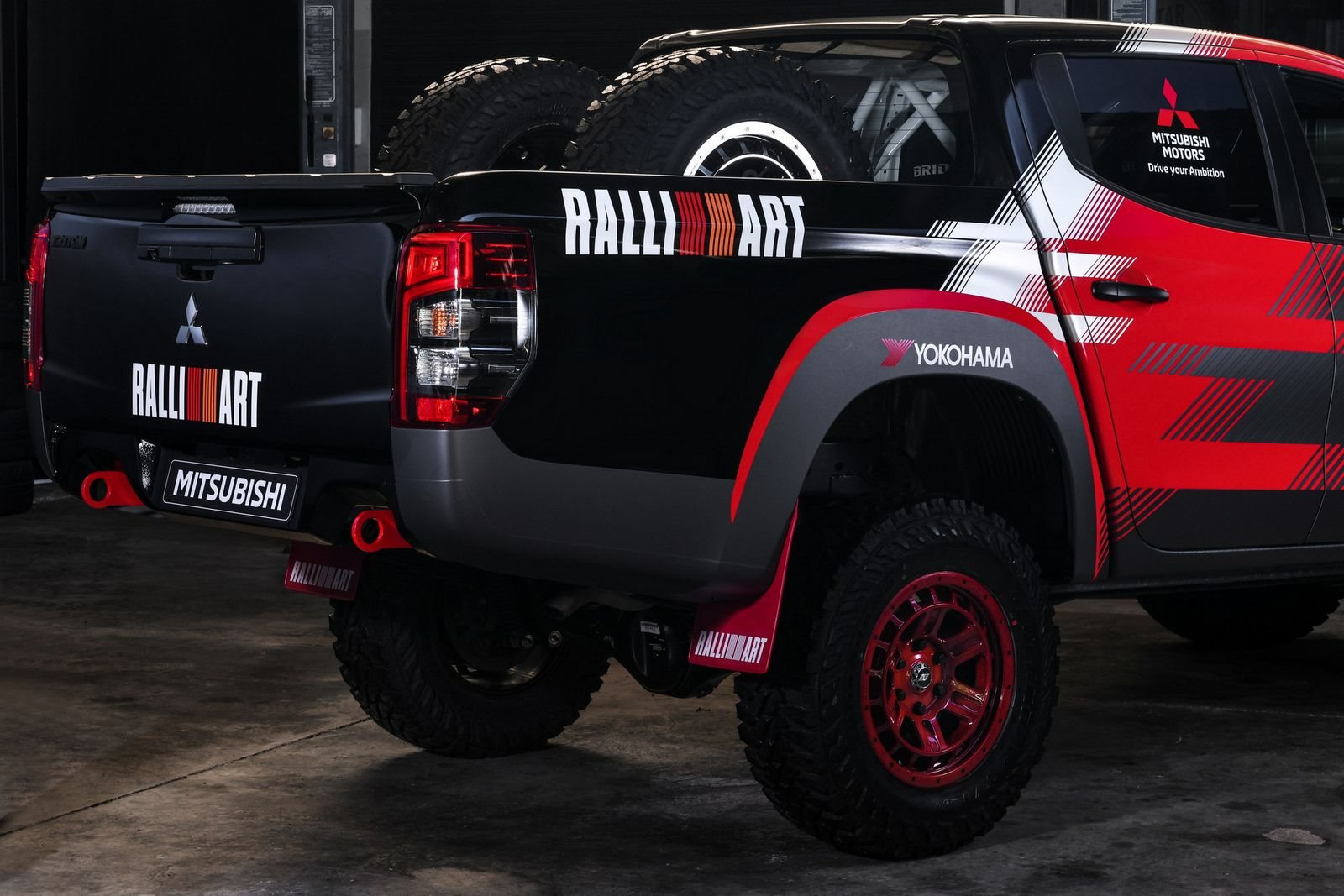 MITSUBISHI RALLIART TRITON L200 RALLY CAR, foto 7