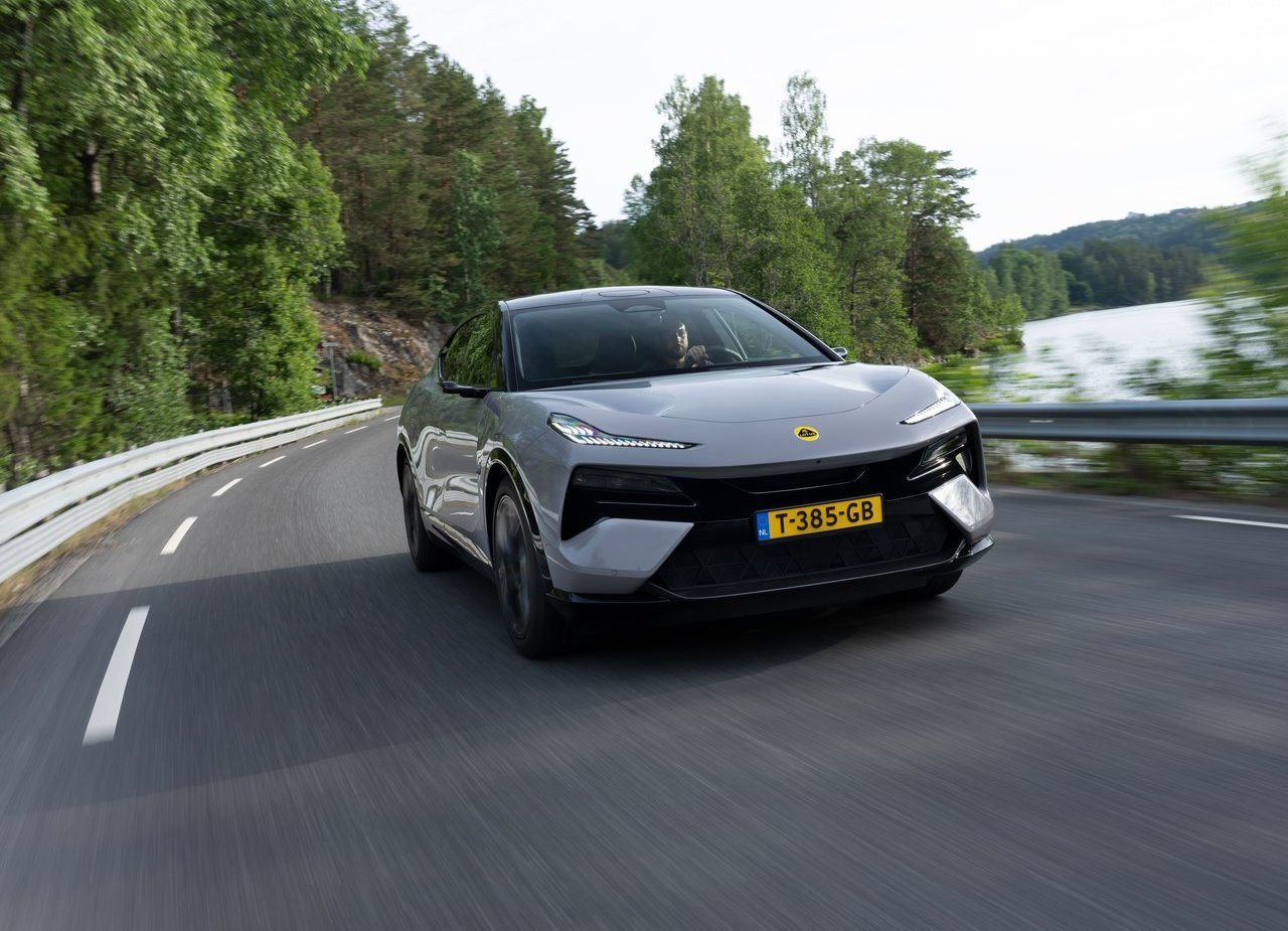 2023 - LOTUS ELETRE, foto 11