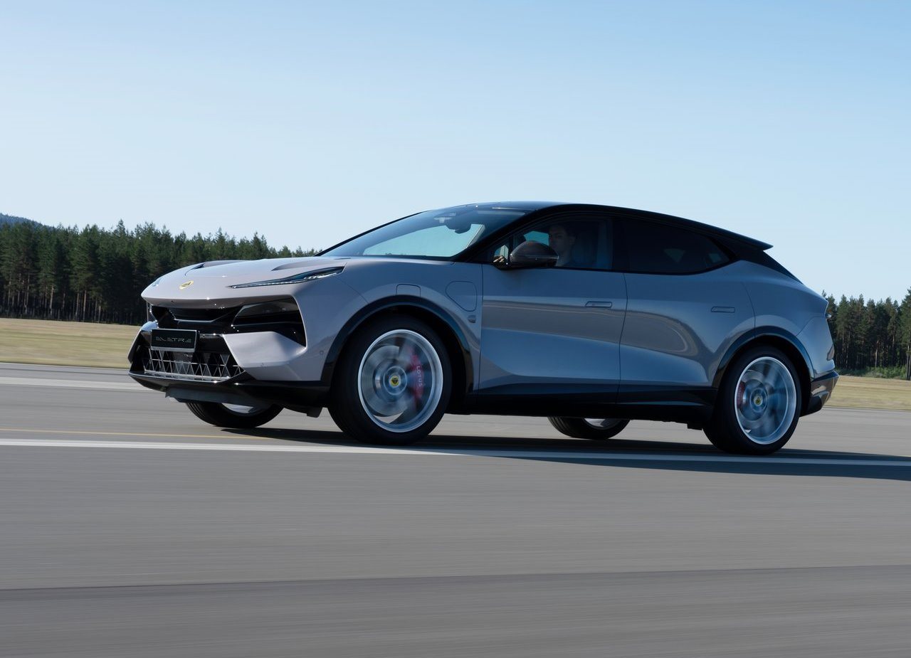 2023 - LOTUS ELETRE, foto 14