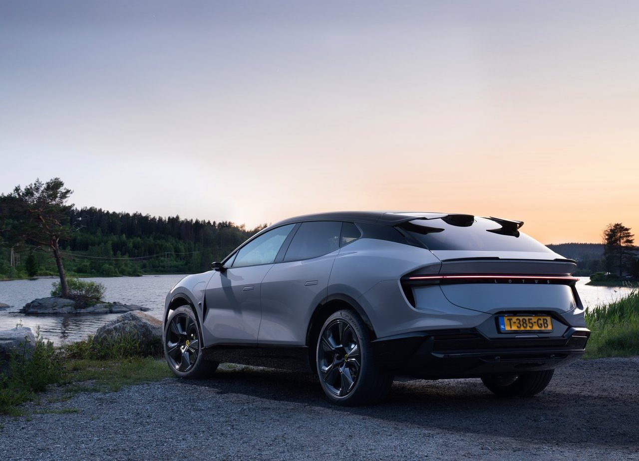 2023 - LOTUS ELETRE, foto 17
