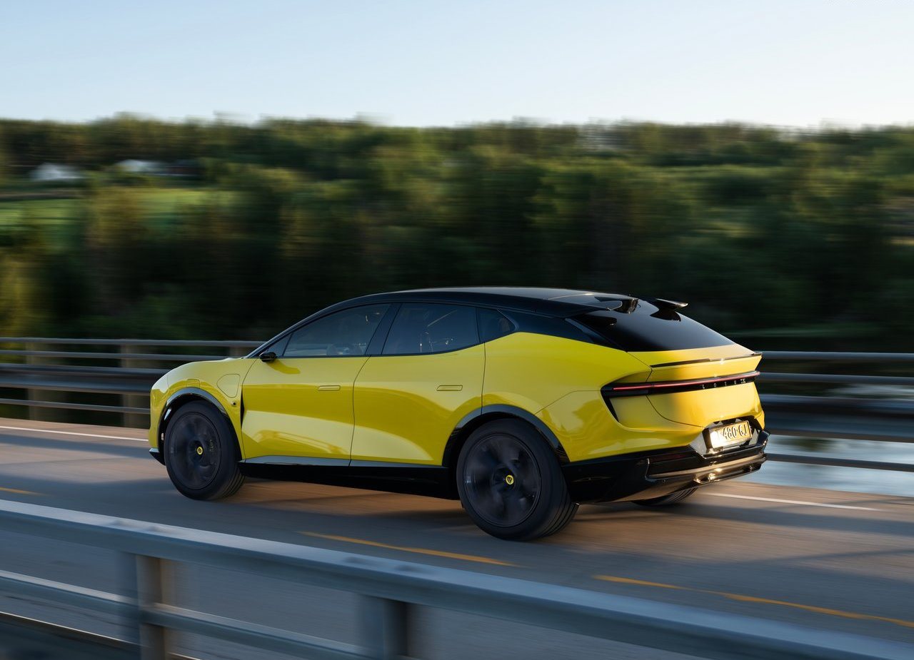 2023 - LOTUS ELETRE, foto 20
