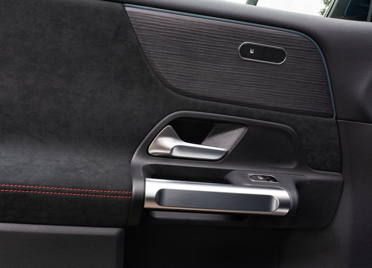 2022 - MERCEDES-BENZ EQB UK VERSION, foto 60