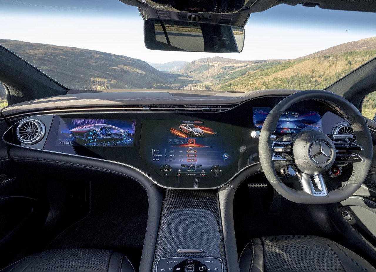 2022 - MERCEDES-AMG EQS 53 UK VERSION, foto 32