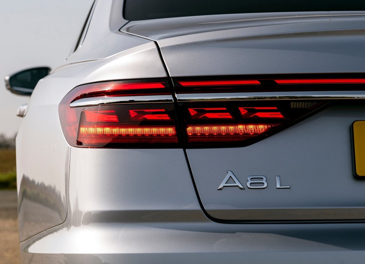 2022 - AUDI A8 L 60 TFSIe UK VERSION, foto 48