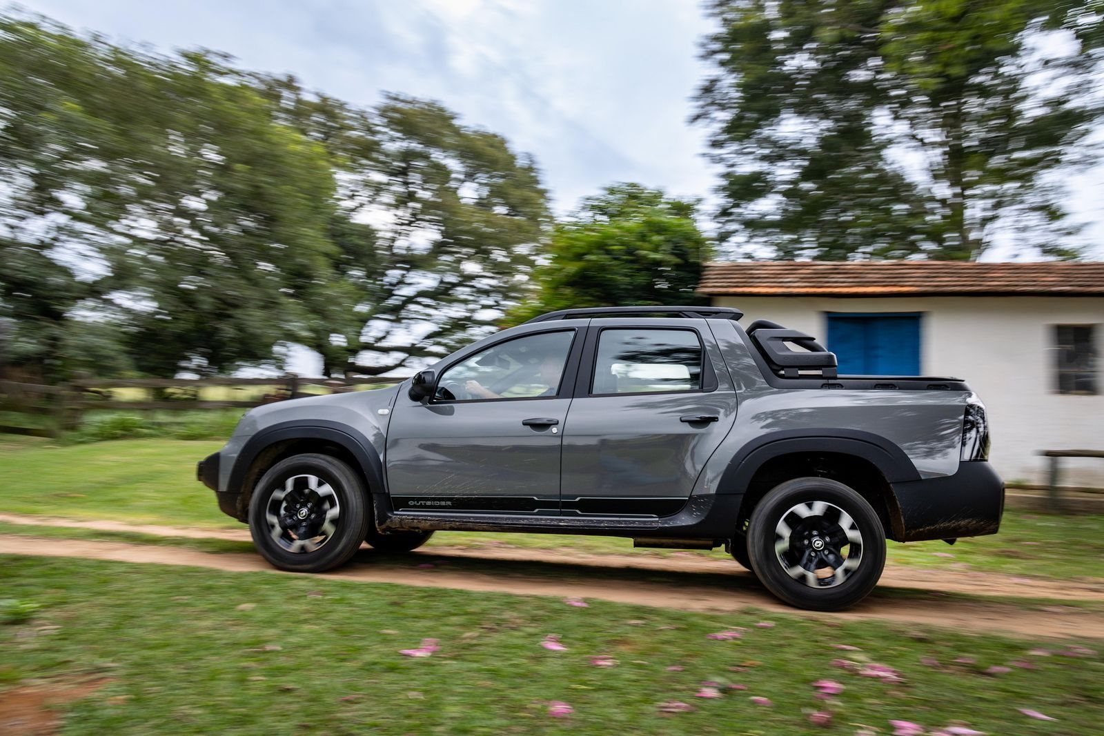 RENAULT OROCH, foto 25
