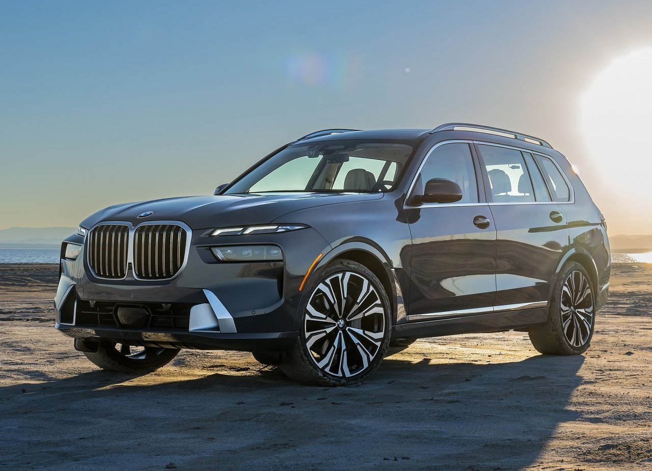 2023 - BMW X7, foto 1