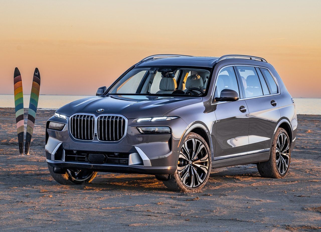 2023 - BMW X7, foto 4