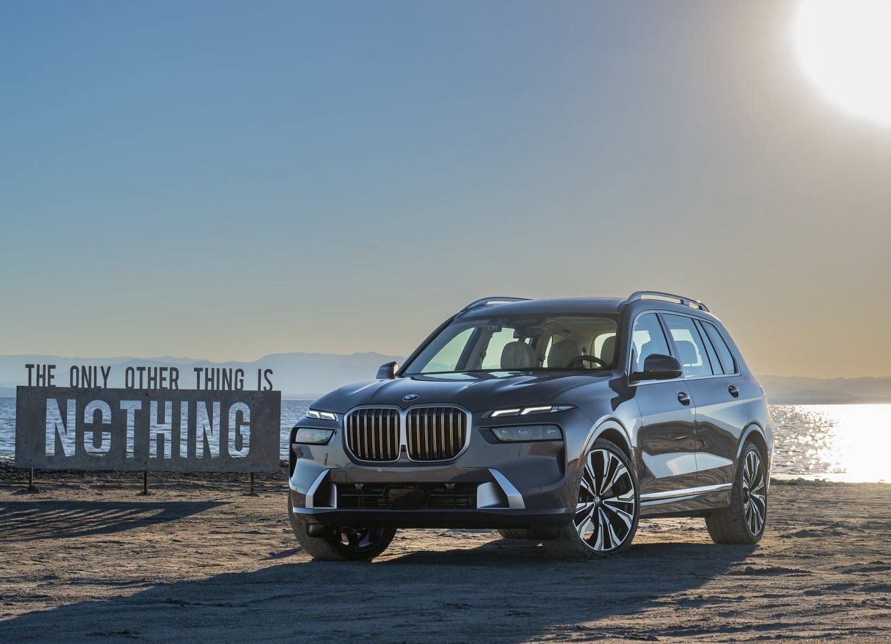 2023 - BMW X7, foto 9