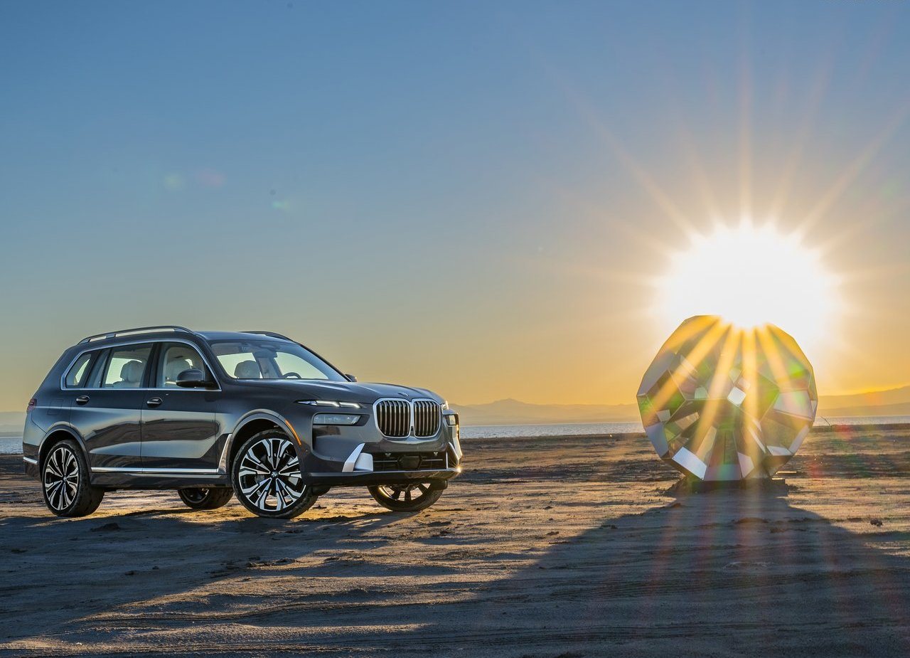 2023 - BMW X7, foto 16