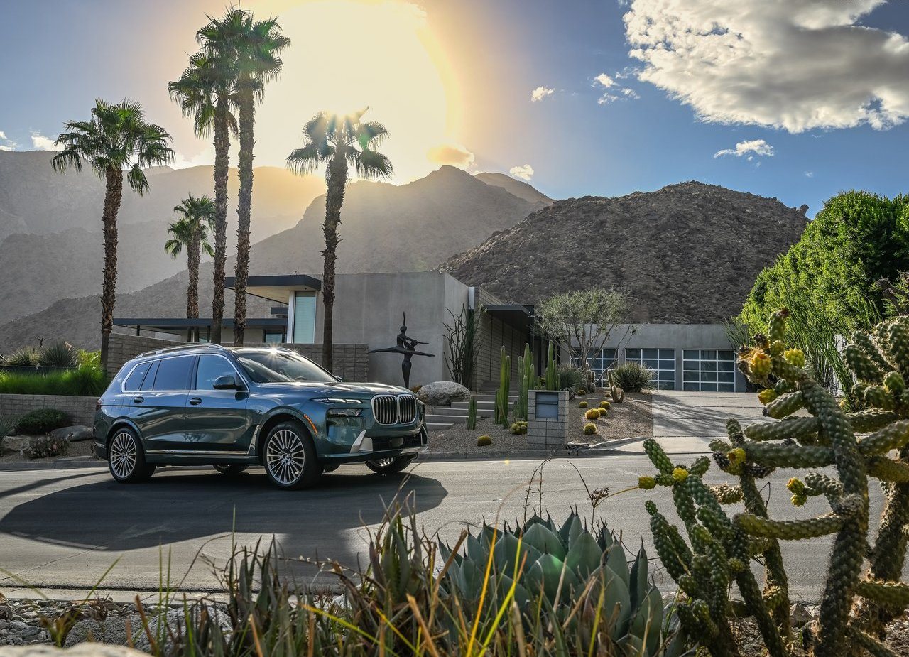 2023 - BMW X7, foto 17