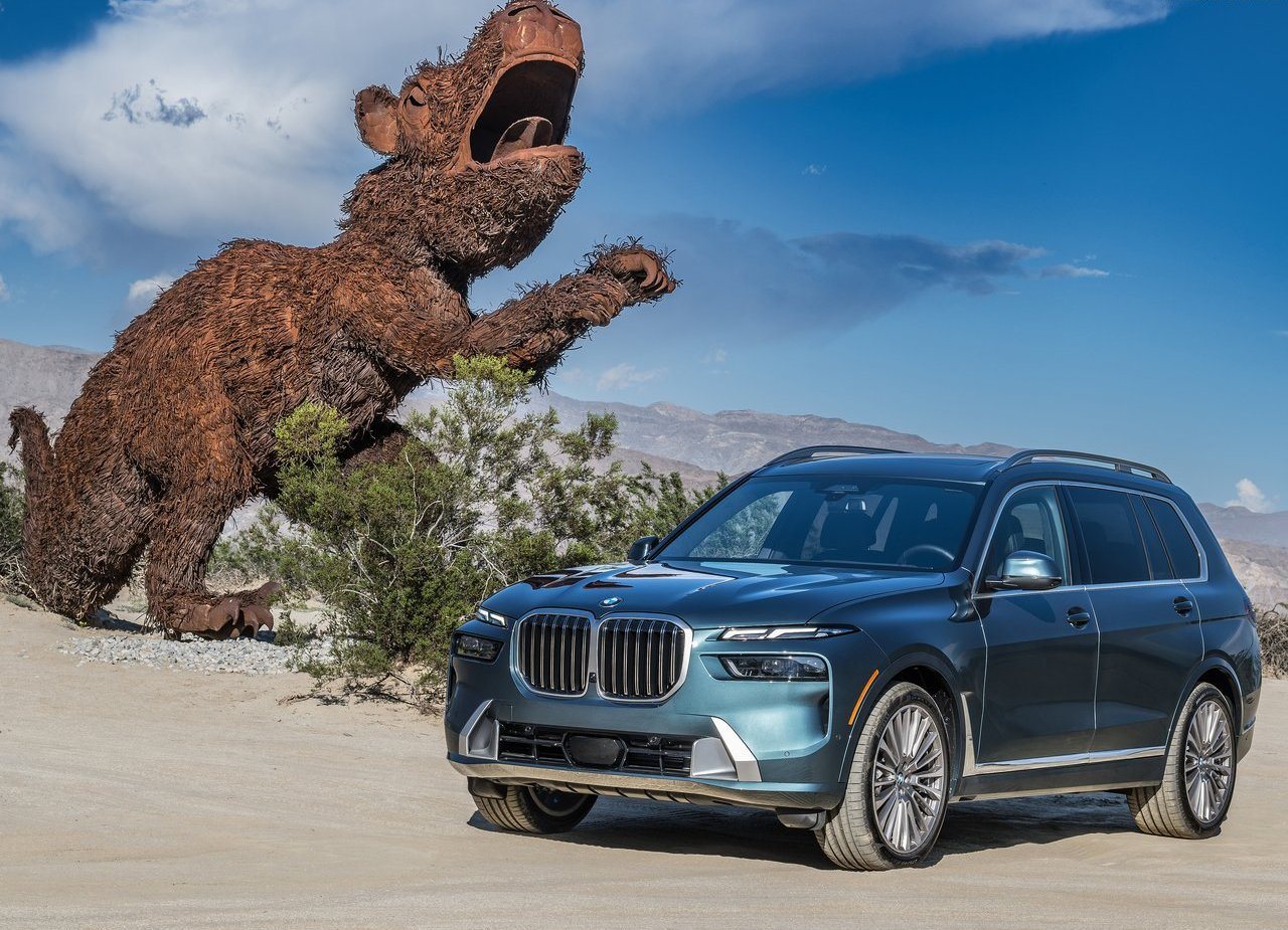2023 - BMW X7, foto 24