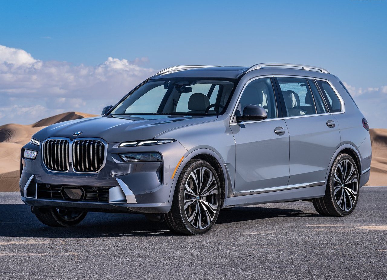 2023 - BMW X7, foto 36