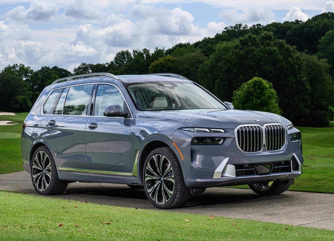 2023 - BMW X7, foto 40