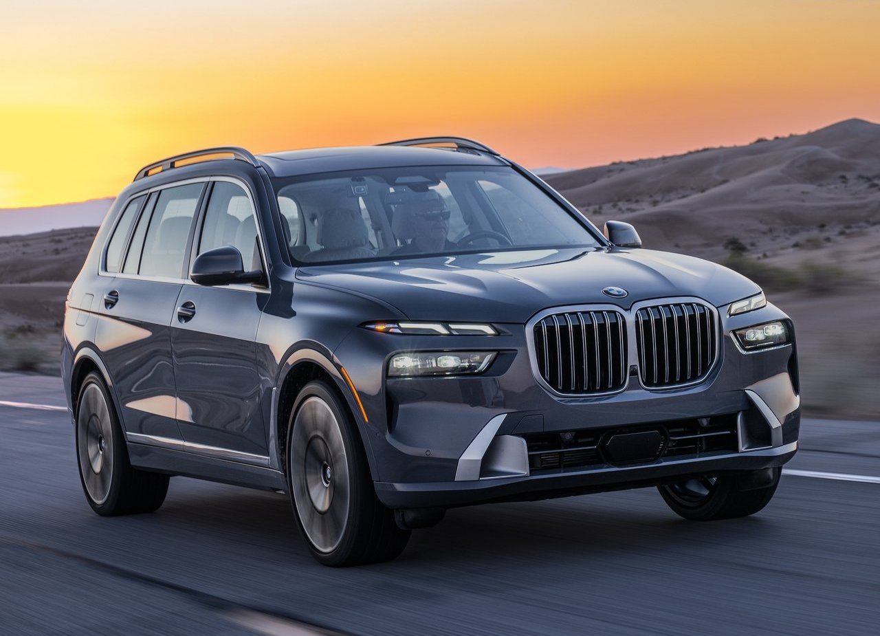 2023 - BMW X7, foto 45
