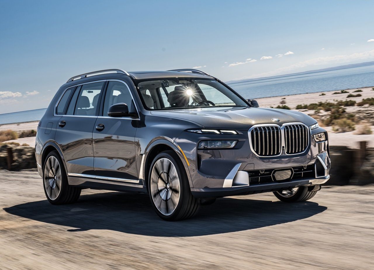 2023 - BMW X7, foto 52