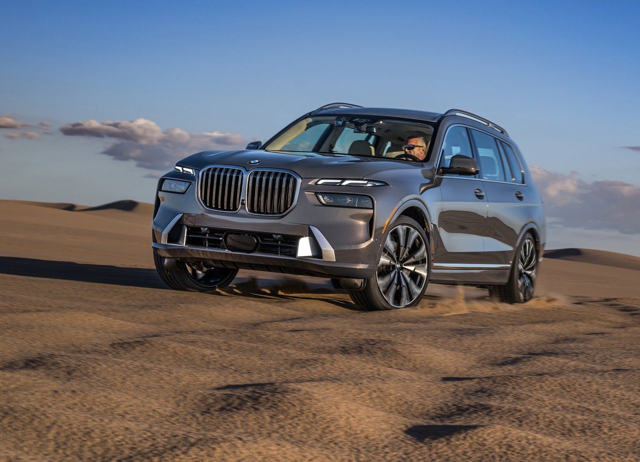 2023 - BMW X7, foto 53