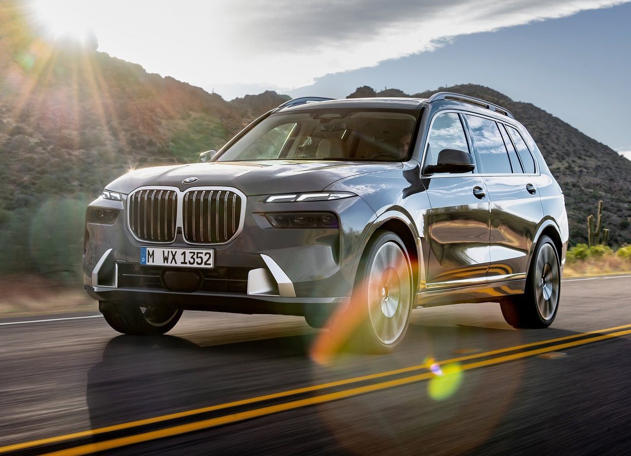 2023 - BMW X7, foto 58