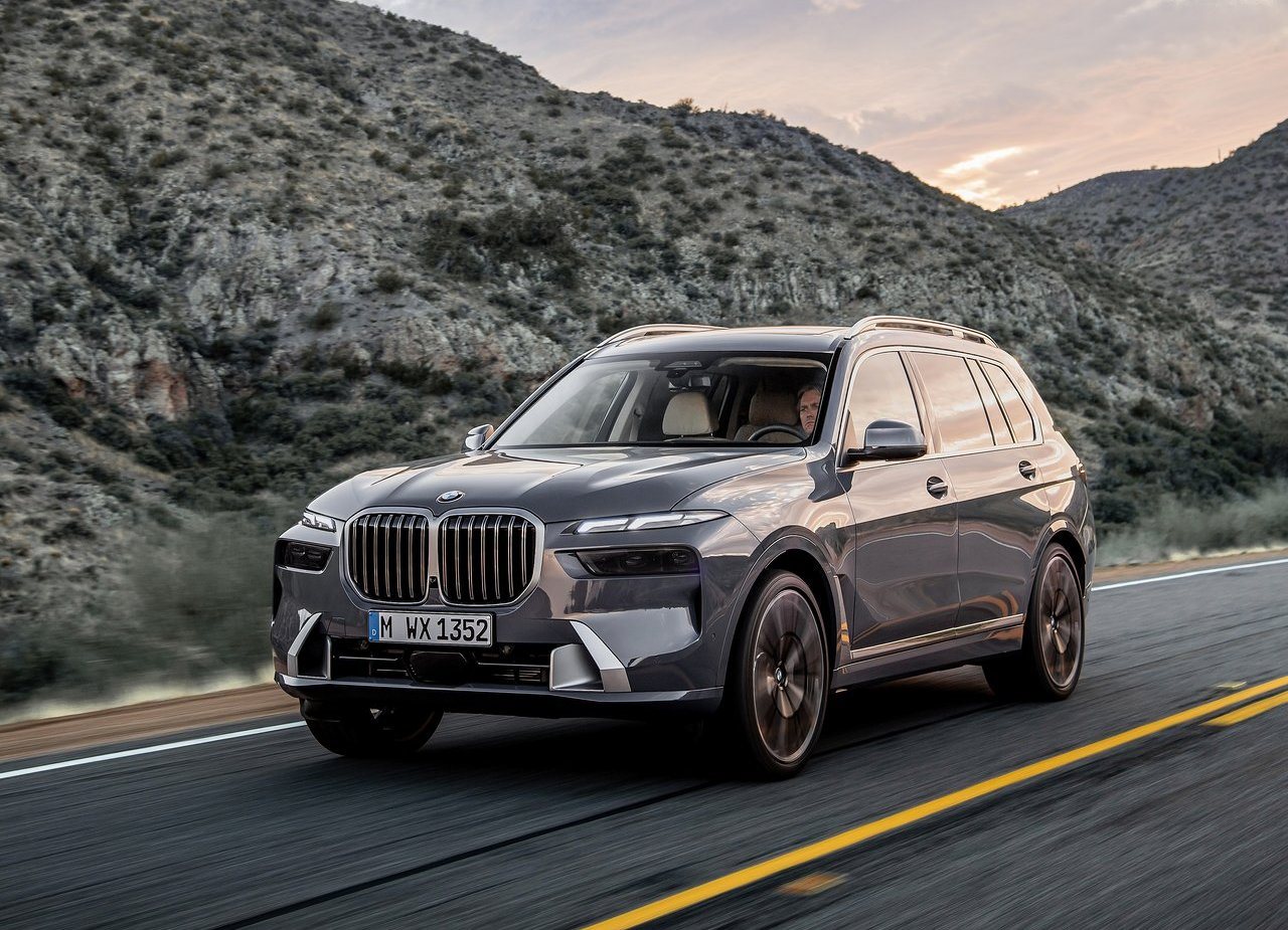 2023 - BMW X7, foto 61