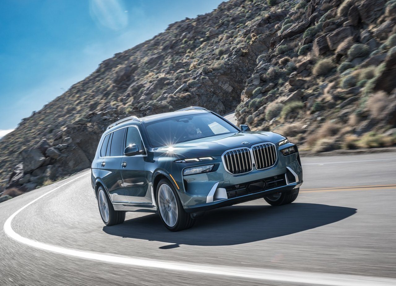 2023 - BMW X7, foto 73