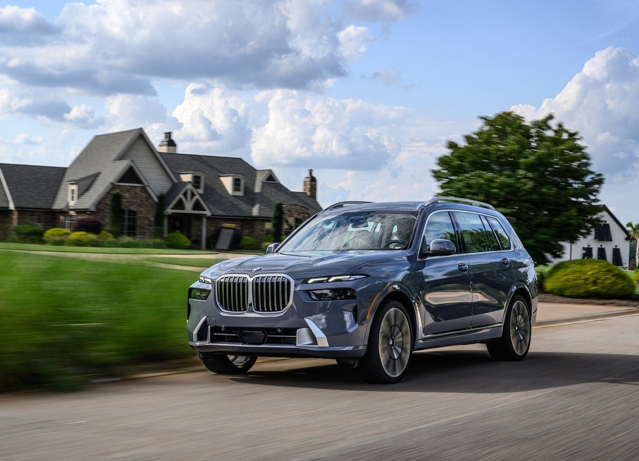 2023 - BMW X7, foto 82