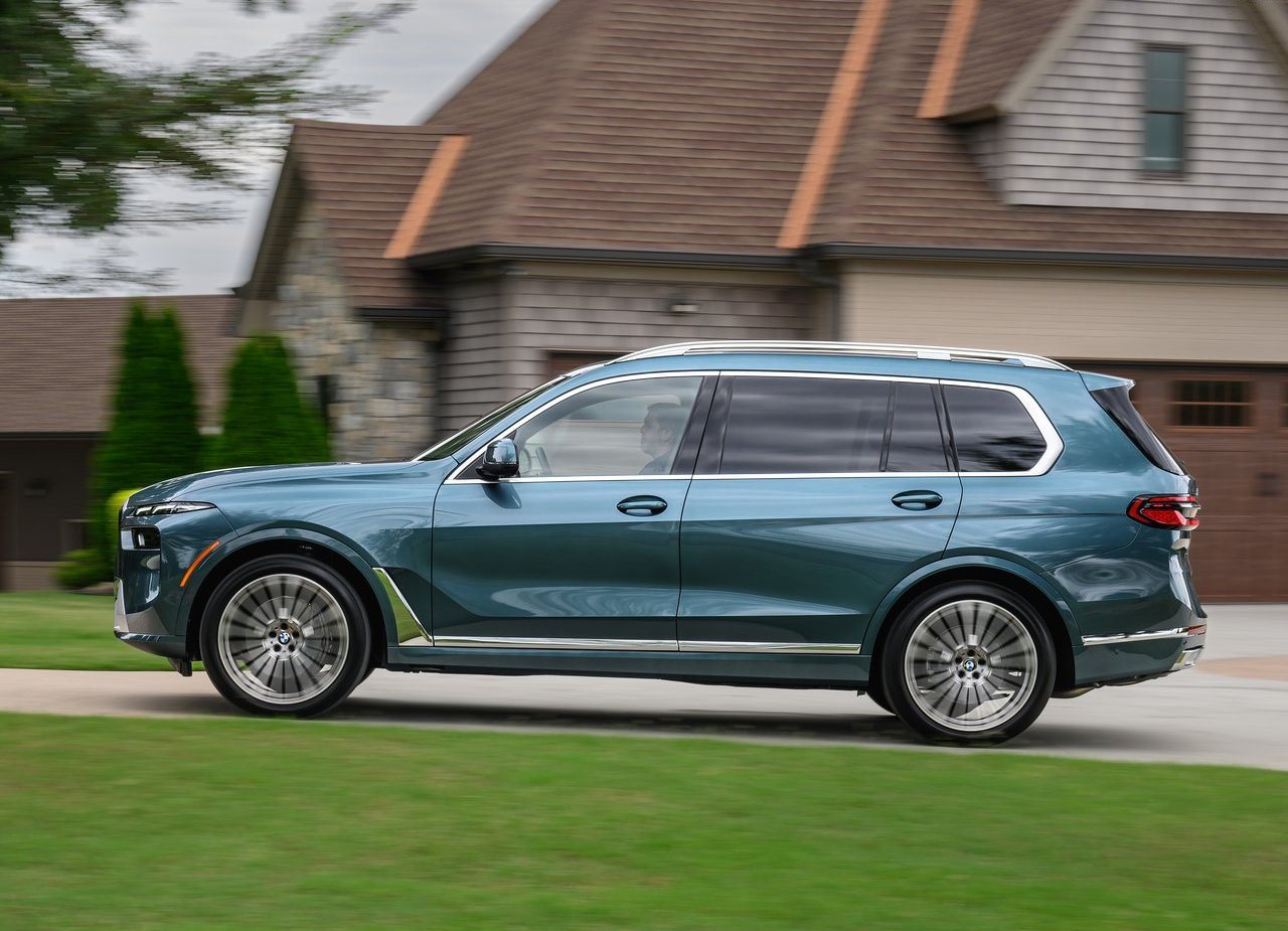2023 - BMW X7, foto 94